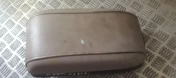 Hyundai XG Armrest
