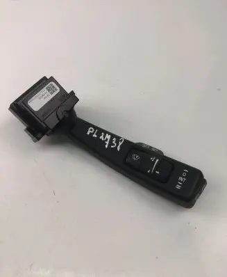 Volvo V40 Indicator stalk 31394008