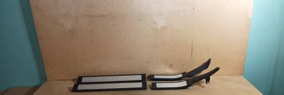 Jaguar XF sill trim set (inner) 8X2313201AF 8X2313200AF 8X23F13244A