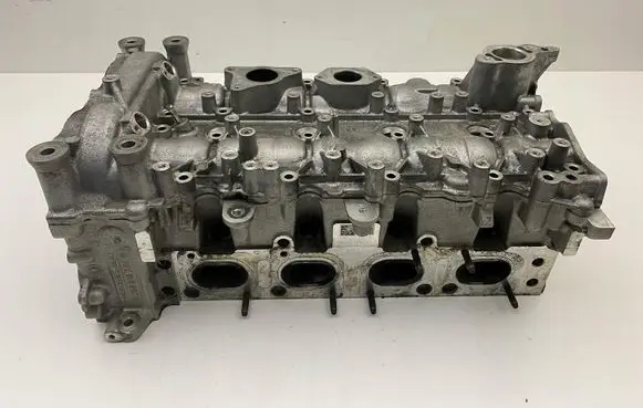 Mercedes-Benz A W177 Engine head A2600105400