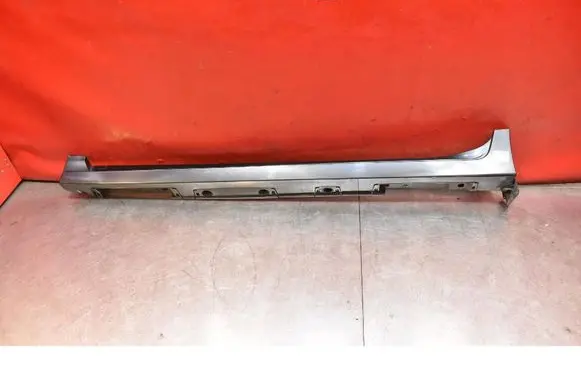 BMW 2 Active Tourer U06 Front sill (body part) 