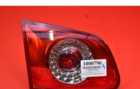 Volkswagen PASSAT B6 Rear/tail lights 3C9945093