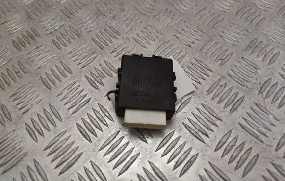 Lexus NX Window wiper relay 8594042030