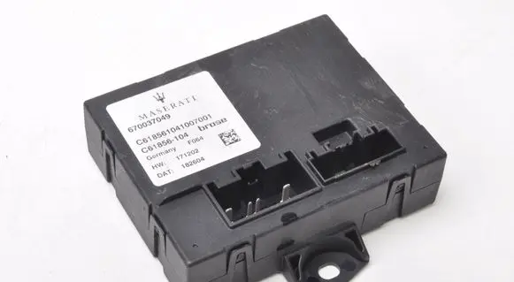 Maserati Ghibli Tailgate sensor 670037049