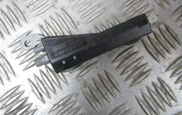 Antenna control unit