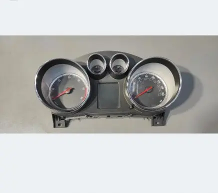Opel Insignia A Speedometer (instrument cluster) 12844140