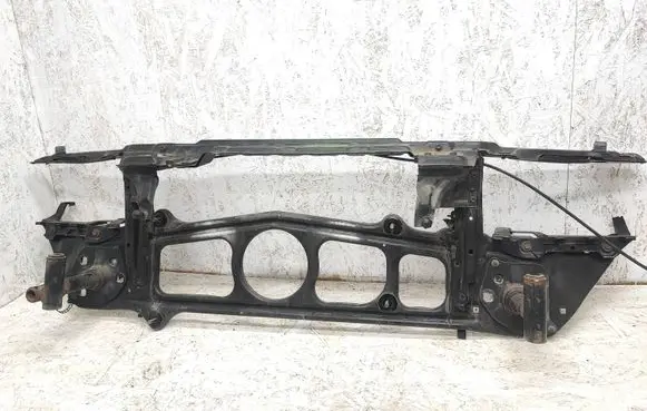 BMW 5 E39 Radiator support slam panel