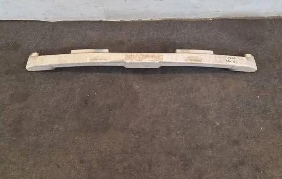 Toyota Prius (XW30) Front bumper foam support bar 5261147040