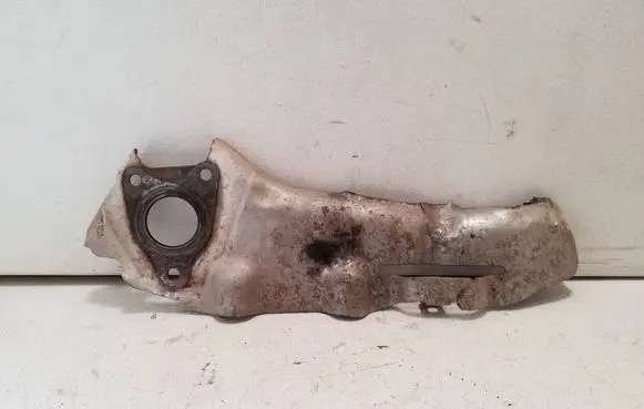 Mercedes-Benz Vito Viano W447 Exhaust heat shield 140133244R