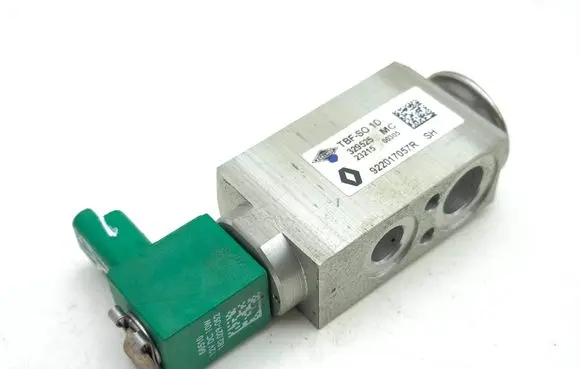 Renault Austral Air conditioning (A/C) expansion valve 922017057R 23215 2321500305
