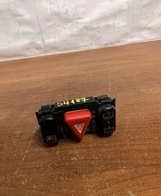 Mercedes-Benz E W210 Hazard light switch 2108208010 D4187