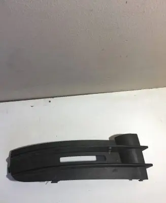 Volkswagen Caddy Front bumper lower grill 2K0853684
