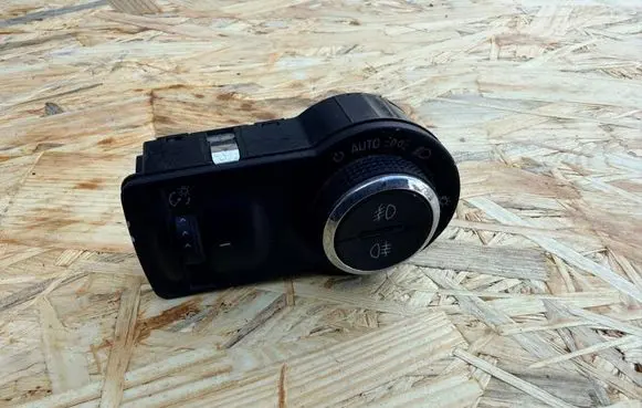 Opel Insignia A Light switch 13268698