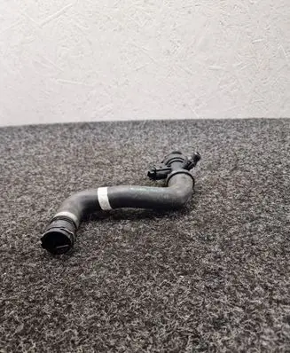 BMW i5 G60 Engine coolant pipe/hose 9888819