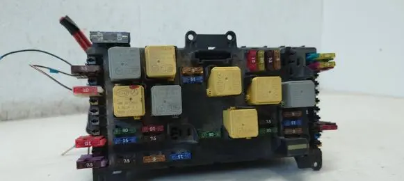 Mercedes-Benz Vito Viano W639 SAM control unit A6399000800 A6395450801 6399000800