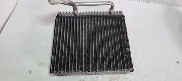 Peugeot 407 Air conditioning (A/C) radiator (interior) 