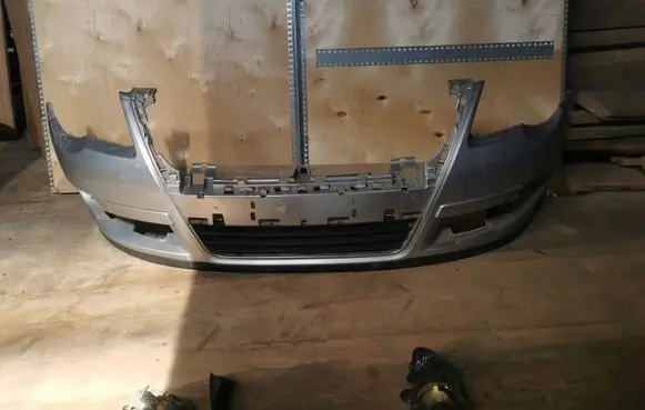 Volkswagen PASSAT B6 Front bumper