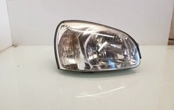 Hyundai Santa Fe Headlight/headlamp 9210226