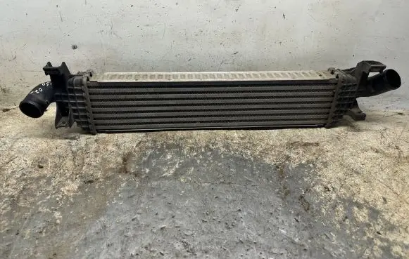Volvo V50 Intercooler radiator