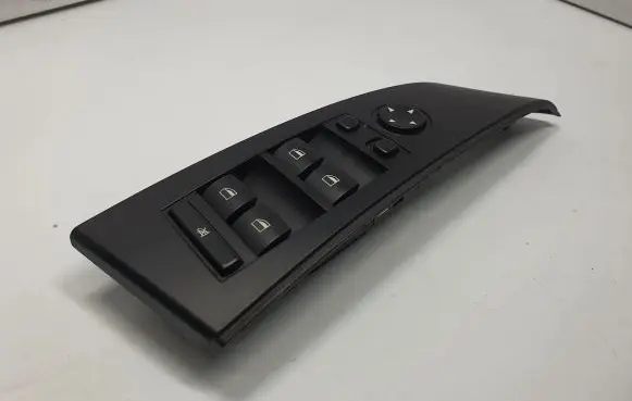 BMW 5 E60 E61 Electric window control switch 6951909 61316951909