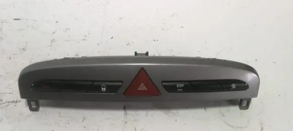 Peugeot 308 Hazard light switch 96759482XT