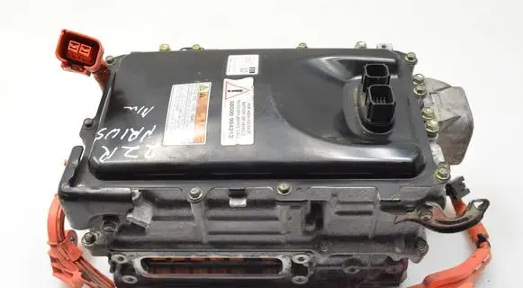 Toyota Prius (XW50) Voltage converter inverter G920047261