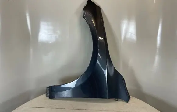 Volvo V60 Fender