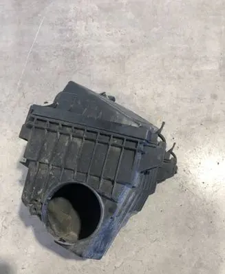 Ford Transit Courier Air filter box JT769600AD