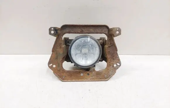 Peugeot iOn Front fog light E209063 A044633 8321A365