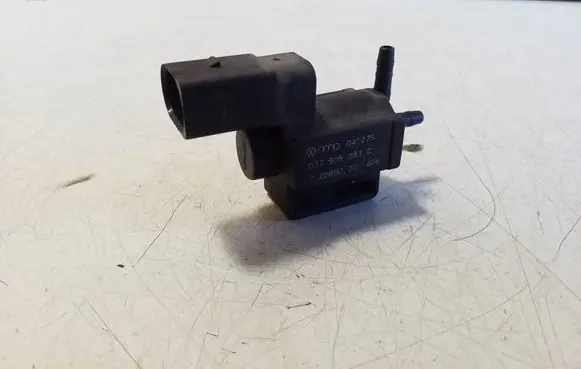 Audi A6 S6 C6 4F Vacuum valve 037906283C