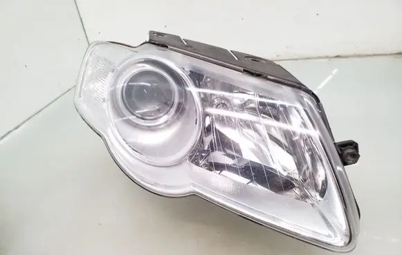 Volkswagen PASSAT B6 Headlight/headlamp 3C0941006AB