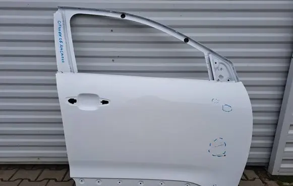 Citroen C5 Aircross Front door
