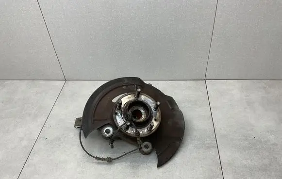 Opel Insignia B Front wheel hub