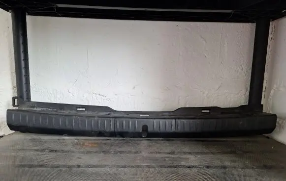 Lexus CT 200H Trunk/boot sill cover protection 6471676010 EKBTD20