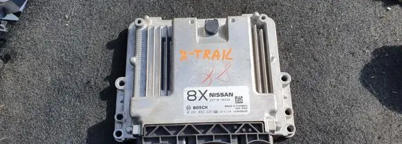 Nissan X-Trail T32 Engine control unit/module 23710HX44A