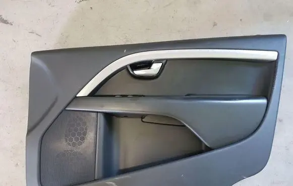 Volvo S80 Front door card panel trim