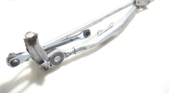 BMW 3 E90 E91 Front wiper linkage 