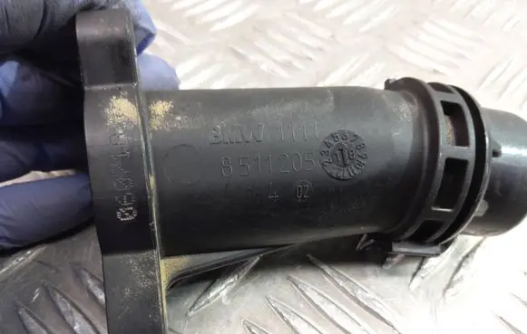 BMW X1 F48 F49 Engine coolant pipe/hose 8511205