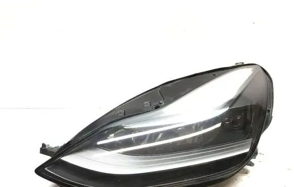 Tesla Model 3 Headlight/headlamp 1514952-00-D 01531915 D6123144001022