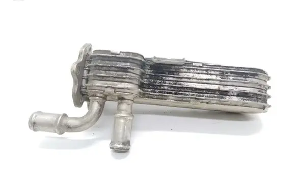 Skoda Octavia Mk2 (1Z) Oil filter mounting bracket 038131513AD