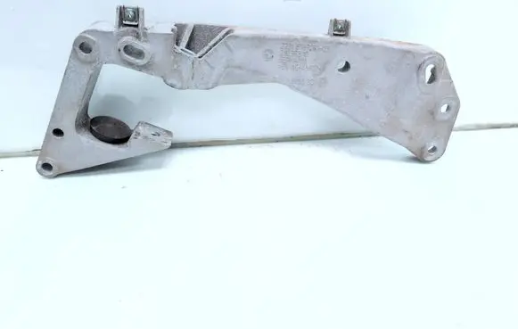 BMW X1 E84 Gearbox mounting bracket 6769281 22316769281