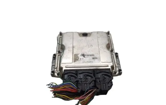 Volvo S40, V40 Engine control unit/module 0281010440 HOM8200065994