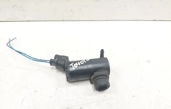 Toyota RAV 4 (XA20) Windscreen/windshield washer pump 