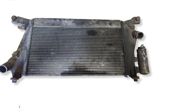 Chrysler Voyager Intercooler radiator 04798017 32193 T017009092