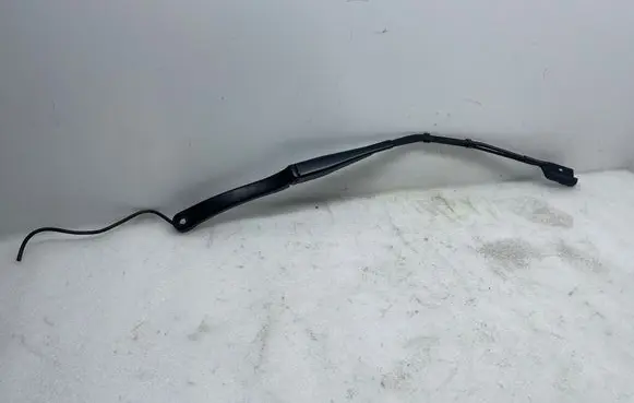 Tesla Model 3 Front wiper blade arm 77122 340082
