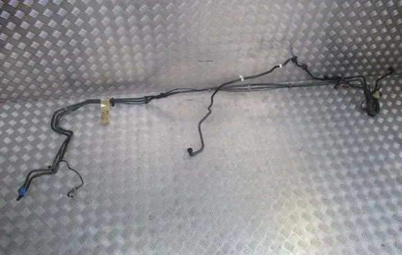Porsche Panamera (971) Engine coolant pipe/hose 