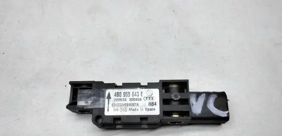 Audi A3 S3 8P Airbag deployment crash/impact sensor 4B0959643E