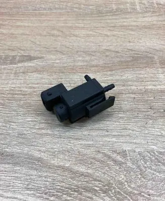 BMW 3 E46 Turbo solenoid valve 72234100 97T325