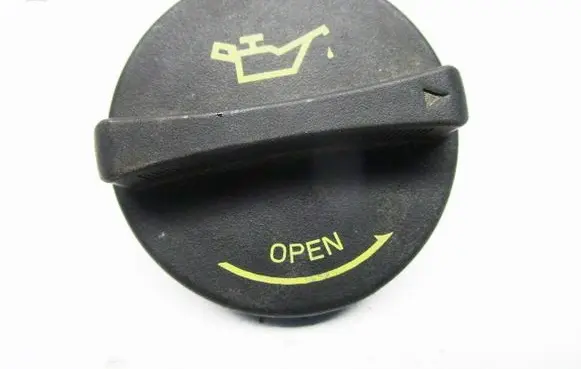 Hyundai Tucson TL Oil filler cap 