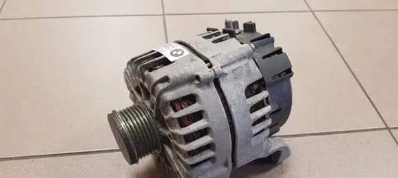 BMW X5 F15 Generator/alternator 8570676